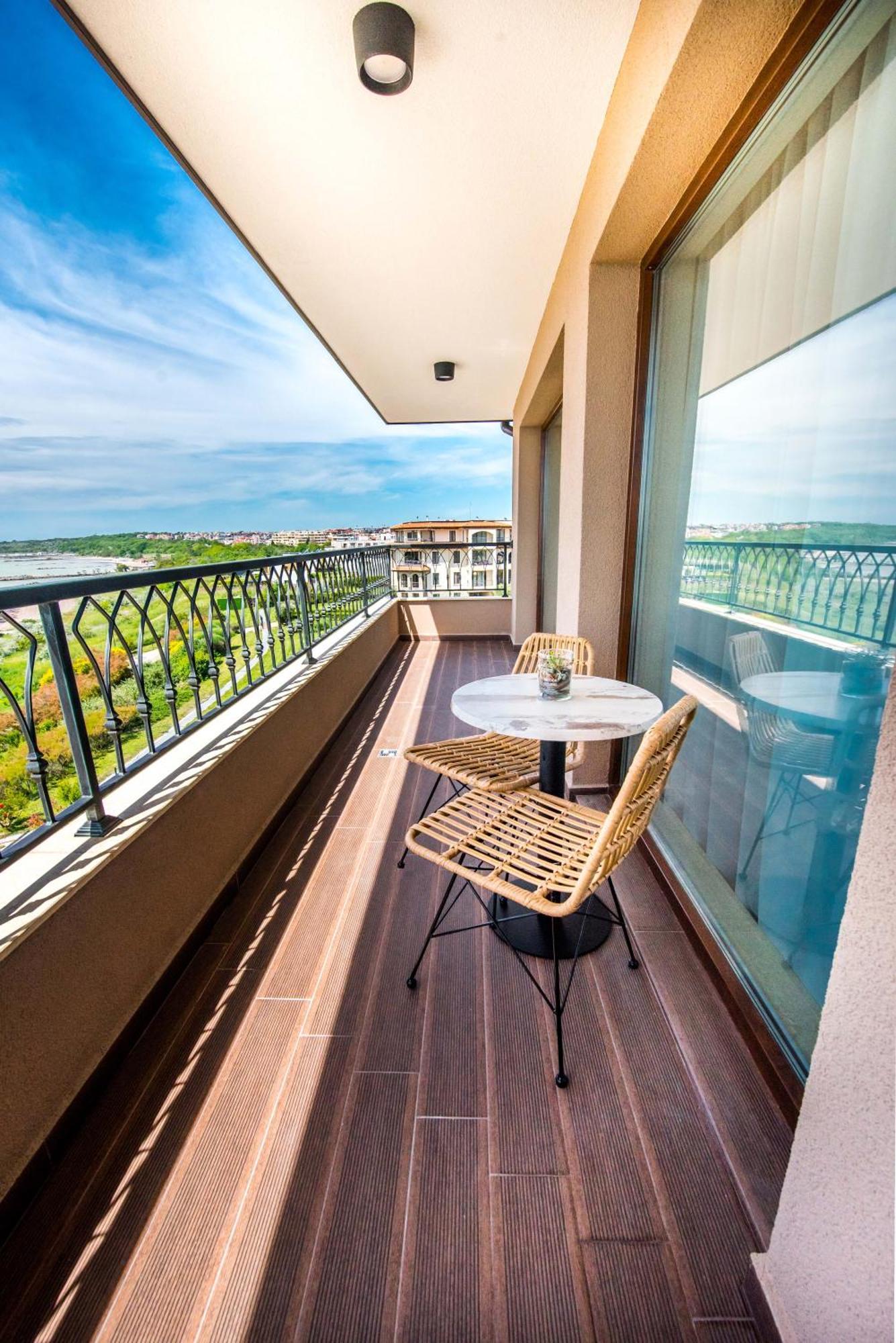 Natura All Seasons Boutique Hotel Burgas City Eksteriør billede
