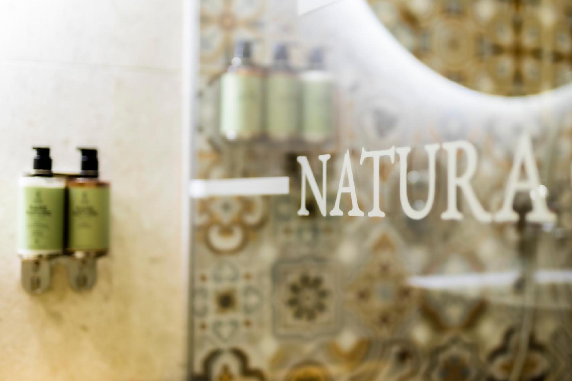 Natura All Seasons Boutique Hotel Burgas City Eksteriør billede