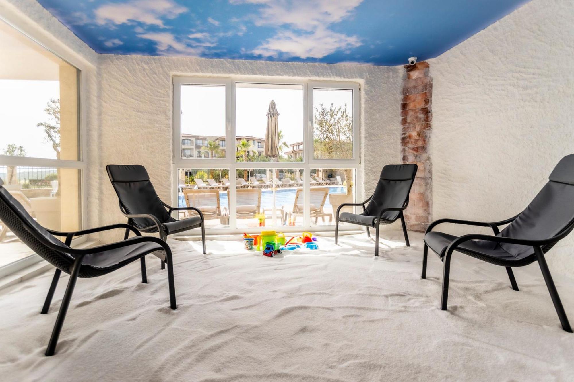 Natura All Seasons Boutique Hotel Burgas City Eksteriør billede