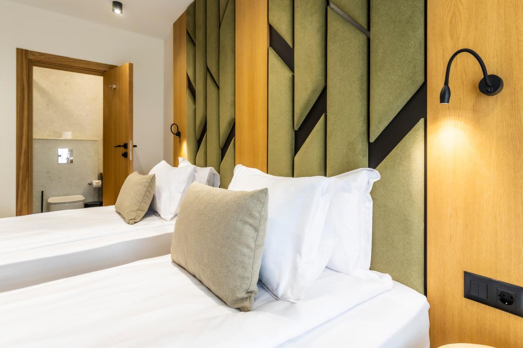 Natura All Seasons Boutique Hotel Burgas City Eksteriør billede